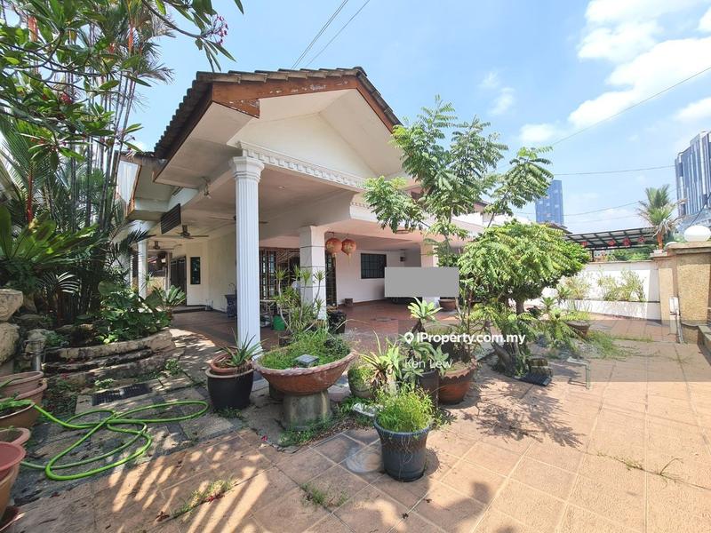 Rumah Berkembar untuk Dijual di Taman Mutiara Barat, Cheras oleh Ken Lew - iProperty.com.my