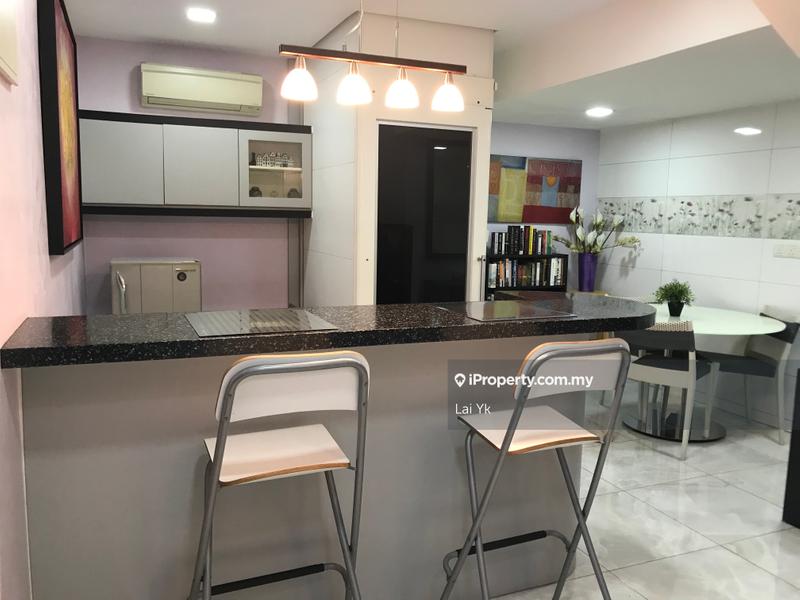 Bungalow House for Sale in Subang Heights, Subang Jaya by Lai Yk - iProperty.com.my