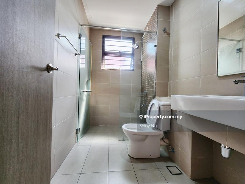 Rumah Berangkai 2 Tingkat untuk Dijual di Bandar Bukit Raja, Klang oleh Shiny Ng - iProperty.com.my