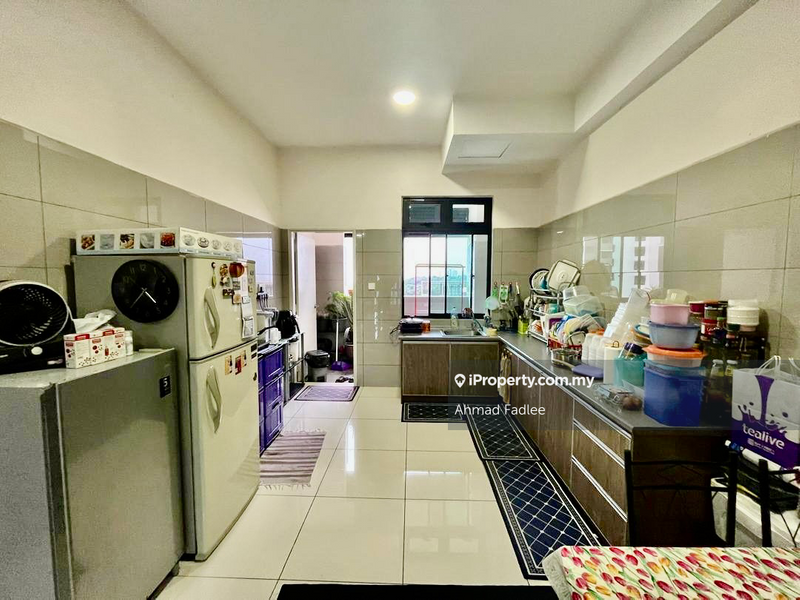 Condominium for Sale in Lake Vista Residence (Tasik Vista Residen) by Ahmad Fadlee - iProperty.com.my