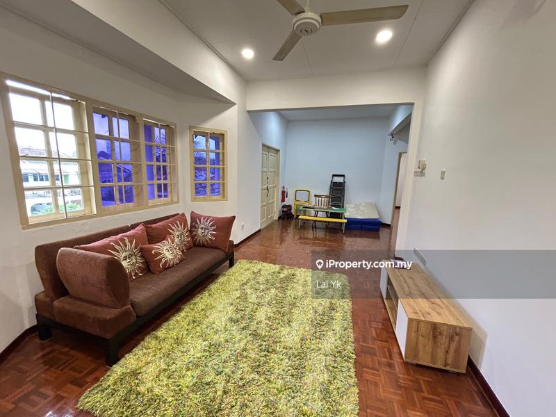 Bungalow House for Sale in SS12, Subang Jaya by Lai Yk - iProperty.com.my