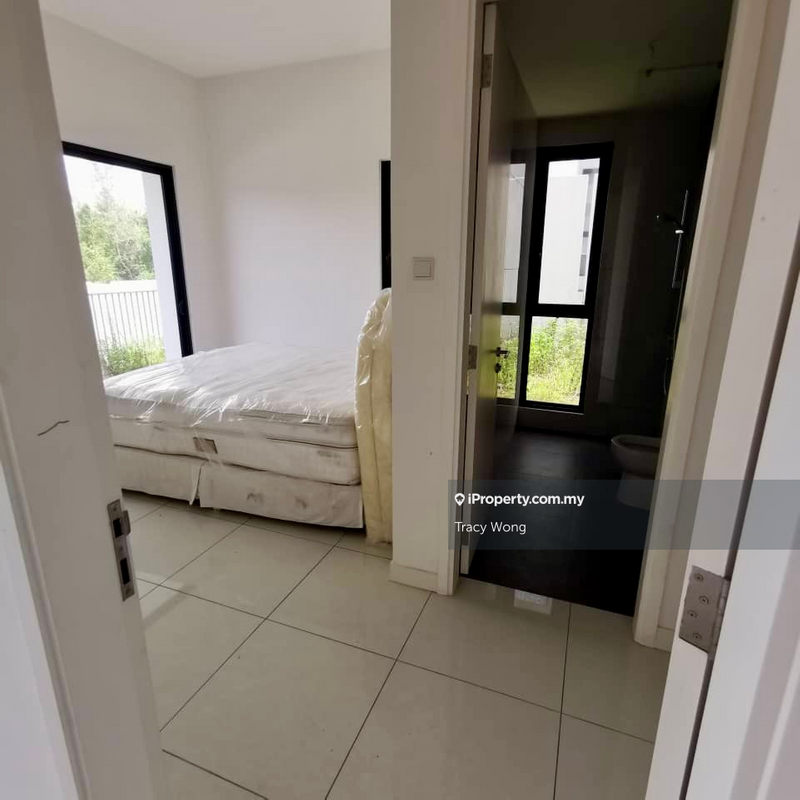 Semi-Detached House for Sale in Sungai Long, Bandar Sungai Long by Tracy Wong - iProperty.com.my