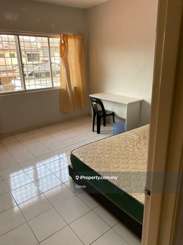2-storey Terraced House for Sale in Taman Pinggiran Putra, Seri Kembangan by Steve - iProperty.com.my