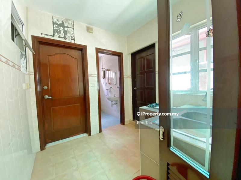 Rumah Berkembar untuk Dijual di Tropicana Golf Country Resort, Tropicana oleh Ken Tan - iProperty.com.my