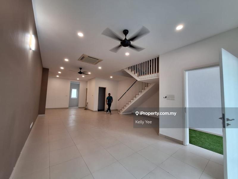 Rumah Teres 3-Tingkat untuk Dijual di Tanjung Bungah, Penang oleh Kelly Yee - iProperty.com.my