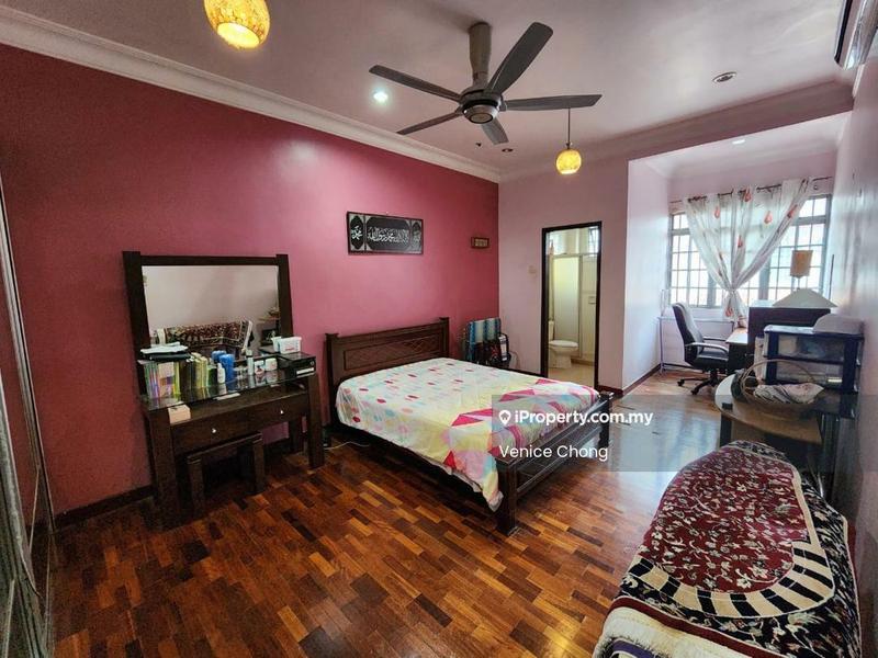 Semi-Detached House for Sale in Bandar Baru Sri Petaling, Sri Petaling by Venice Chong - Bedroom - iProperty.com.my