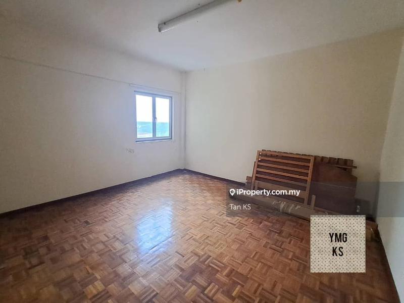 Pangsapuri untuk Dijual di Golden Villa oleh Tan KS - iProperty.com.my