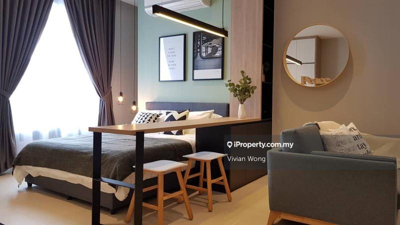 For Rent - Arcoris SOHO