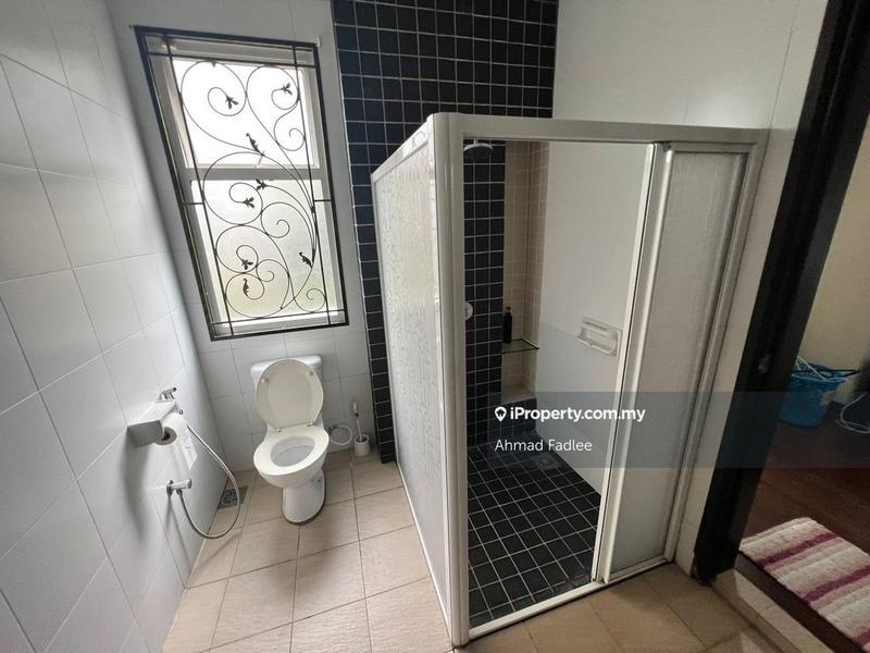 Bungalow House untuk Dijual di Kayangan Heights, Shah Alam oleh Ahmad Fadlee - iProperty.com.my