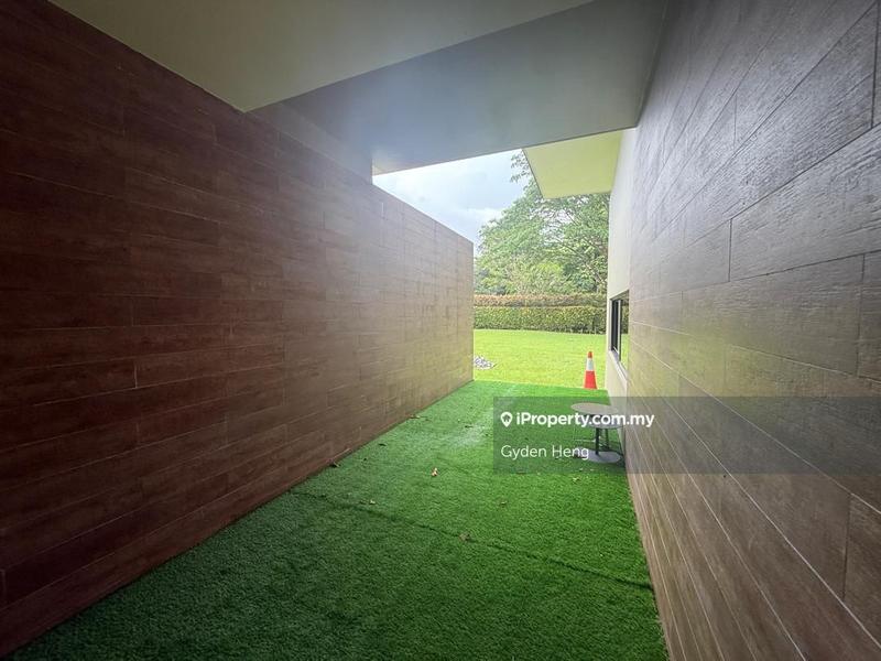 Bungalow House for Sale in Leisure Farm, Gelang Patah by Gyden Heng - iProperty.com.my