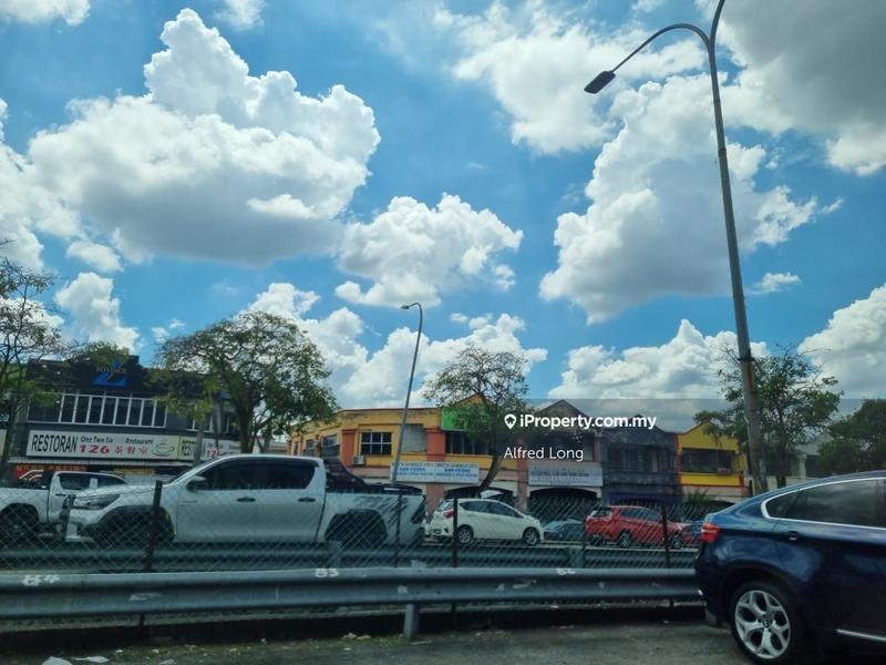Shop for Rent in Taman Bukit Serdang, Seri Kembangan by Alfred Long - iProperty.com.my