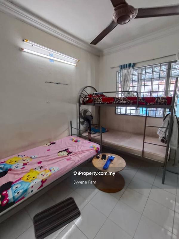 Rumah Berangkai 2 Tingkat untuk Dijual di Taman Taming Jaya, Balakong oleh Jyvene Fam - iProperty.com.my