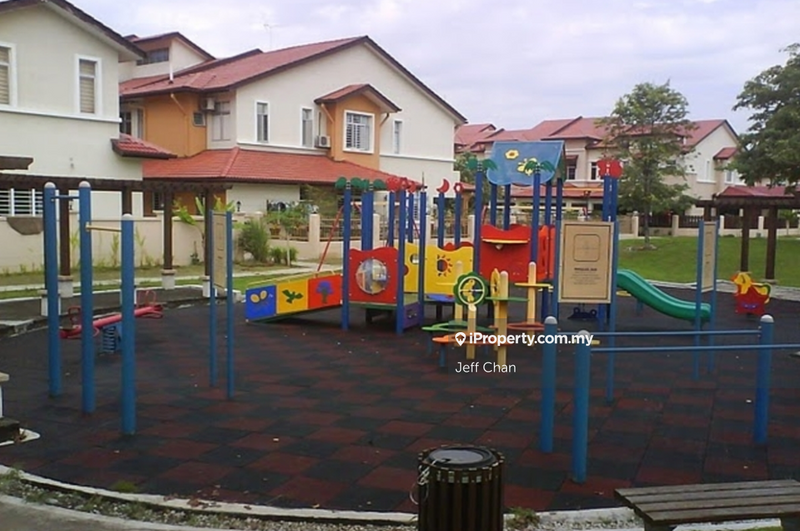 Rumah Teres 2.5-Tingkat untuk Dijual di Kota Kemuning, Shah Alam oleh Jeff Chan - iProperty.com.my