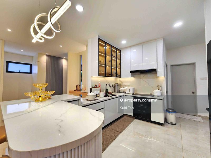 Semi-Detached House for Sale in Lake Fields, Sungai Besi by Suki Tan - iProperty.com.my