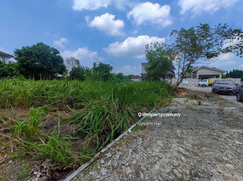 Bungalow Land for Sale in Kampung Baru Ayer Tawar, Ayer Tawar by Vincent Har - iProperty.com.my