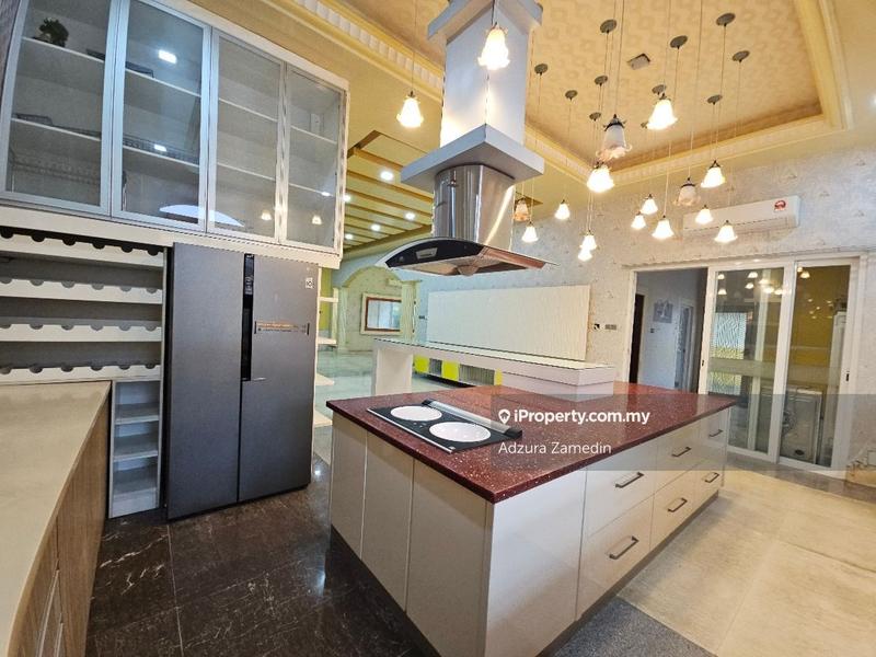 Bungalow House for Sale in Country Heights, Kajang by Adzura Zamedin - iProperty.com.my
