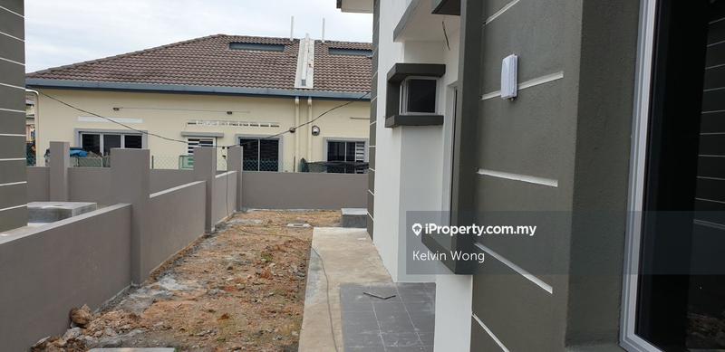 Rumah Berkembar untuk Dijual di Telok Panglima Garang, Selangor oleh Kelvin Wong - iProperty.com.my