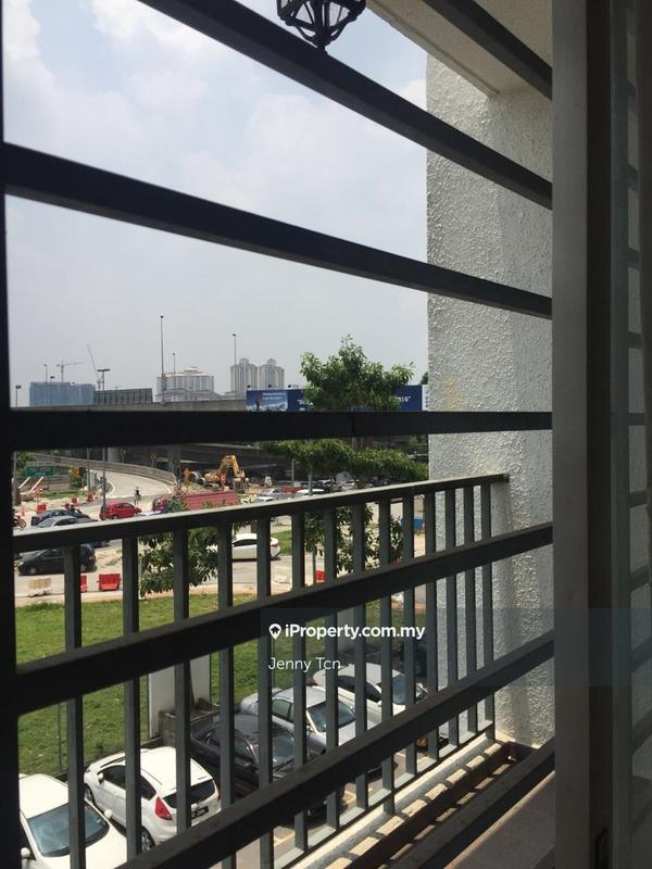 Condominium for Sale in Suria Jelatek by Jenny Tcn - iProperty.com.my