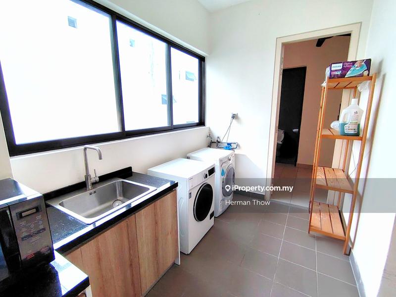 Service Residence for Sale in Isola by Herman Thow - iProperty.com.my