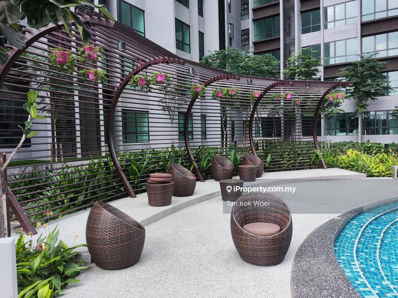 For Sale - Cubic Botanical