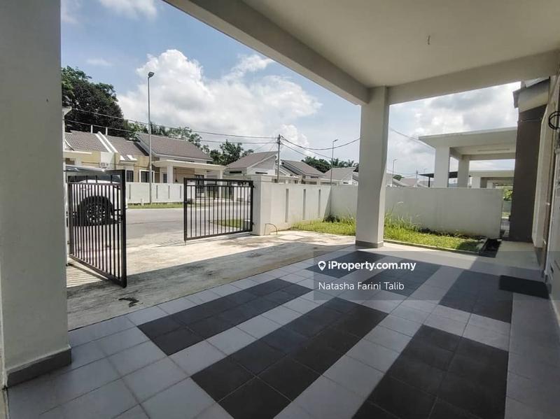 Semi-Detached House for Sale in Kampung Jenderam Hilir, Dengkil by Natasha Farini Talib - iProperty.com.my