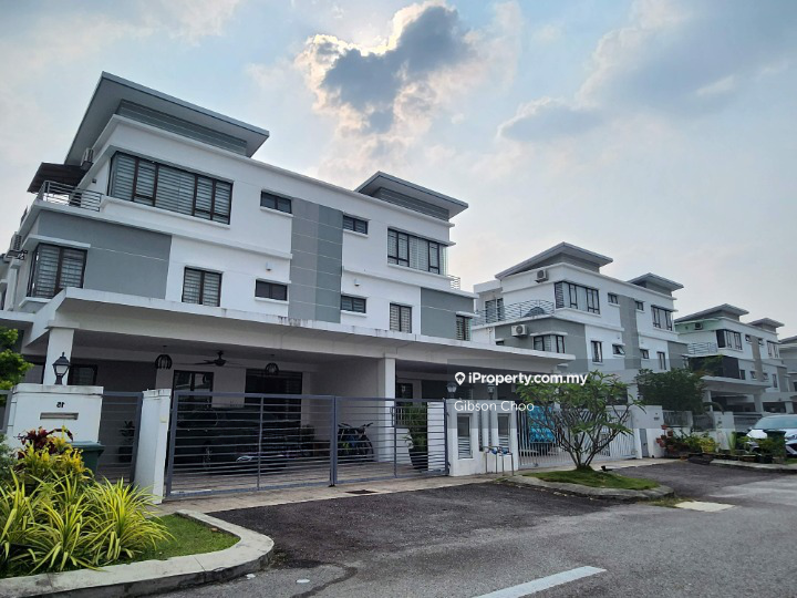 Rumah Berkembar untuk Dijual di saujana palma, prima saujana, kajang perdana, Kajang oleh Gibson Choo - iProperty.com.my