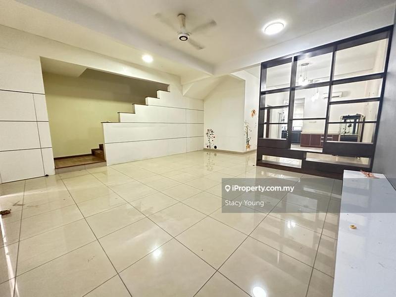Rumah Teres 2-Tingkat untuk Dijual di Bukit Sungai Long, Bandar Sungai Long oleh Stacy Young - iProperty.com.my