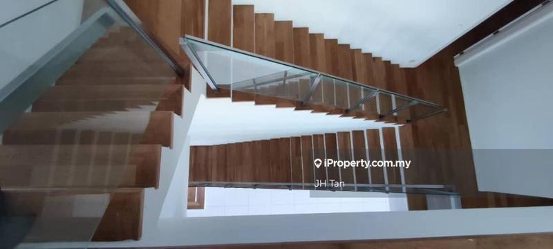 Bungalow House for Sale in Damansara Jaya, Petaling Jaya by JH Tan - iProperty.com.my