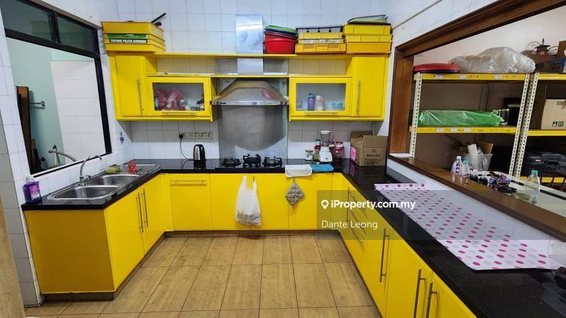 For Sale - Fraser Towers