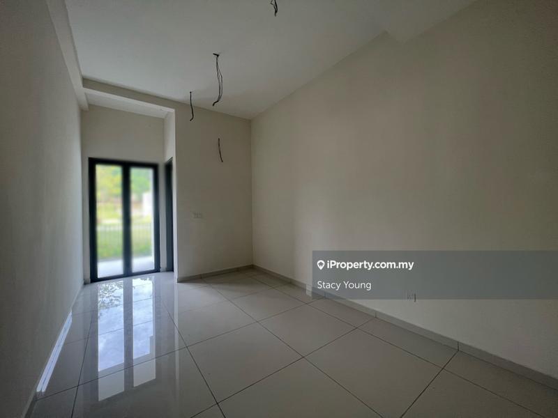 Semi-Detached House for Sale in Kajang Semanja, Kajang by Stacy Young - iProperty.com.my