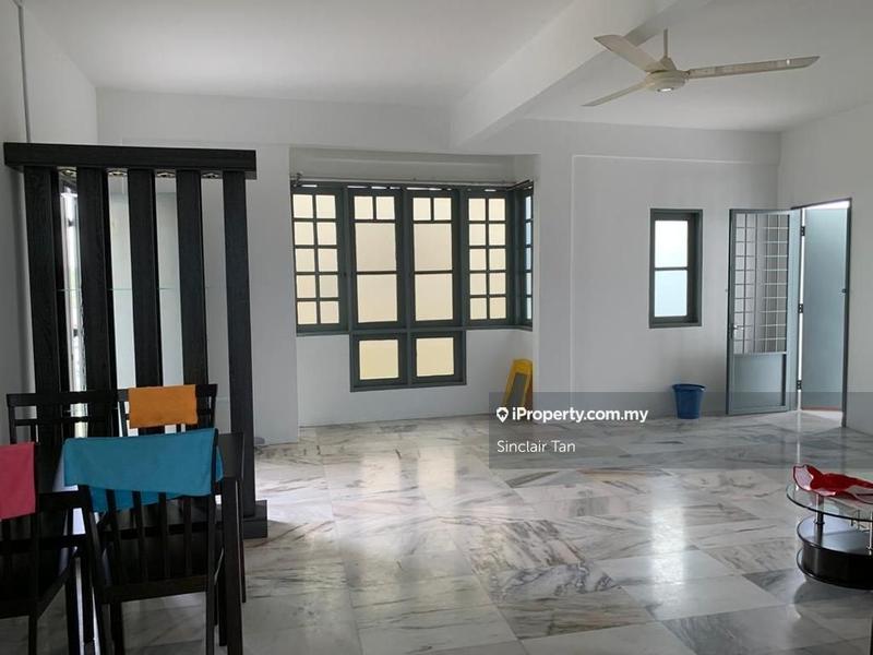 Rumah Pangsa untuk Dijual di Pasir Permai oleh Geoffery Wee - iProperty.com.my