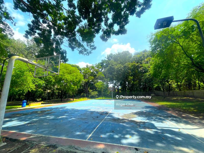 Townhouse for Sale in Kota Damansara, Petaling Jaya by Angie Chai - iProperty.com.my