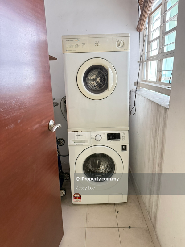 Kediaman Servis untuk Dijual di Marc Residence oleh Jessy Lee - iProperty.com.my