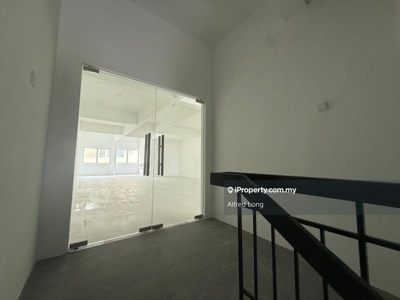 Kedai-Pejabat untuk Disewa di Taman Sri Serdang, Seri Kembangan oleh Alfred Long - iProperty.com.my
