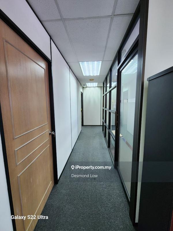 Office for Sale in Facing Seaview, Renovated, Partly Furnished, George Town by Desmond Low - iProperty.com.my