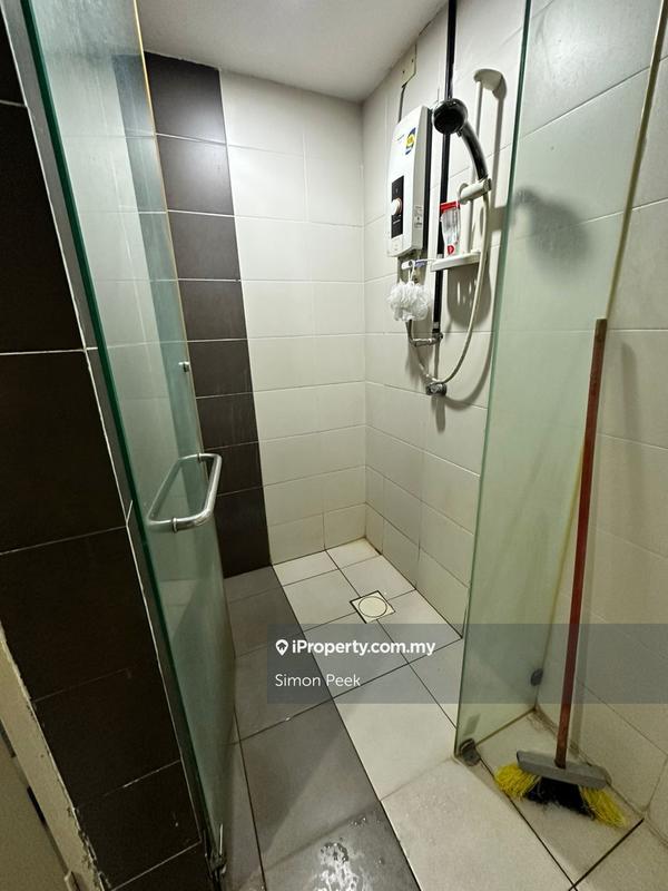 Condominium for Sale in First Residence (Residensi Unggul) by Simon Peek - iProperty.com.my