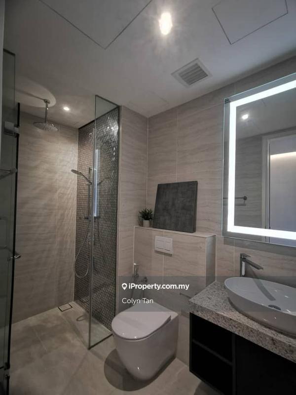 Service Residence for Sale in Star Residences Two by Colyn Tan - iProperty.com.my