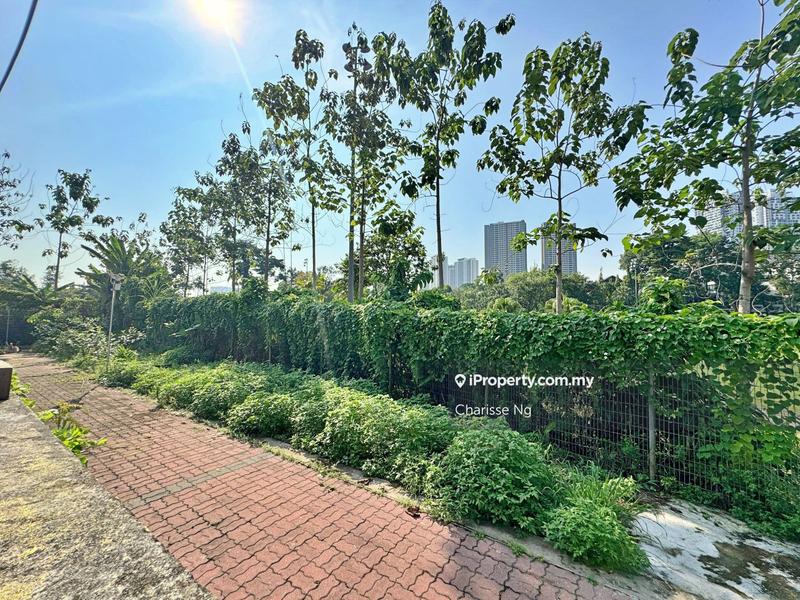 3-storey Terraced House for Sale in Taman Esplanad, Bukit Jalil by Charisse Ng - iProperty.com.my