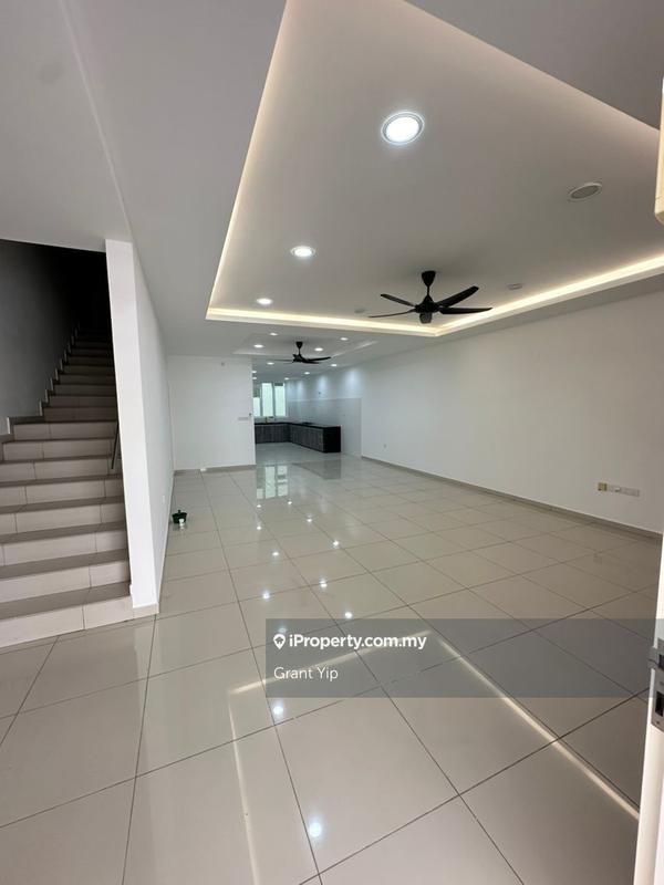 2-storey Terraced House for Rent in Elvina 3B, Bandar Sri Sendayan by Grant Yip - iProperty.com.my