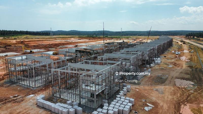 Tanah Perindustrian untuk Dijual di Bandar Springhill, Port Dickson oleh Brian Cheong - 160 unit SEMI-D Factory - iProperty.com.my