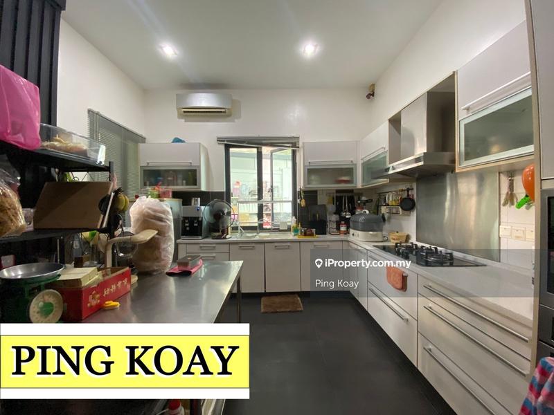 Bungalow House for Sale in 3 STY BUNGALOW | 5850SF | RENOVATED | CANTONMENT, Pulau Tikus by Ping Koay - iProperty.com.my