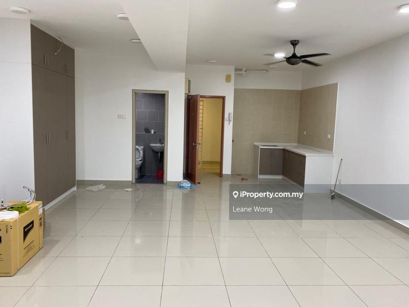 For Sale - Flexis @ One South