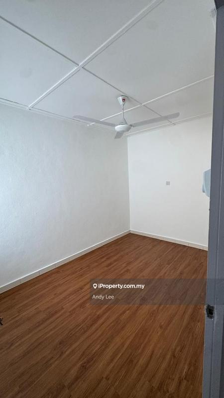 For Sale - Taman Lip Sin Block 1, 3 & 5