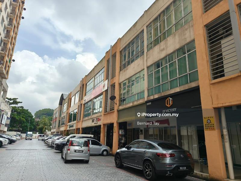 Shop / Office untuk Dijual di Taman Connaught, Cheras oleh Bernard Tay - iProperty.com.my