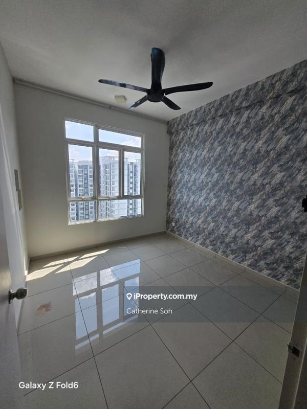 Kediaman Servis untuk Dijual di Parkland Residence oleh Catherine Soh - iProperty.com.my