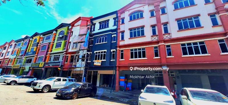 Shop-Office for Sale in Bandar Baru Salak Tinggi, Sepang by Mokhtar Akhir - iProperty.com.my