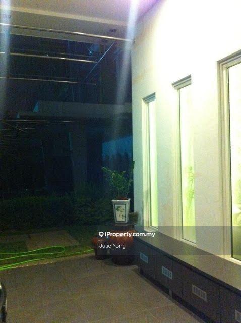 Semi-Detached House for Sale in Laman Damaisari @ Mont Kiara, Segambut by Julie Yong - iProperty.com.my