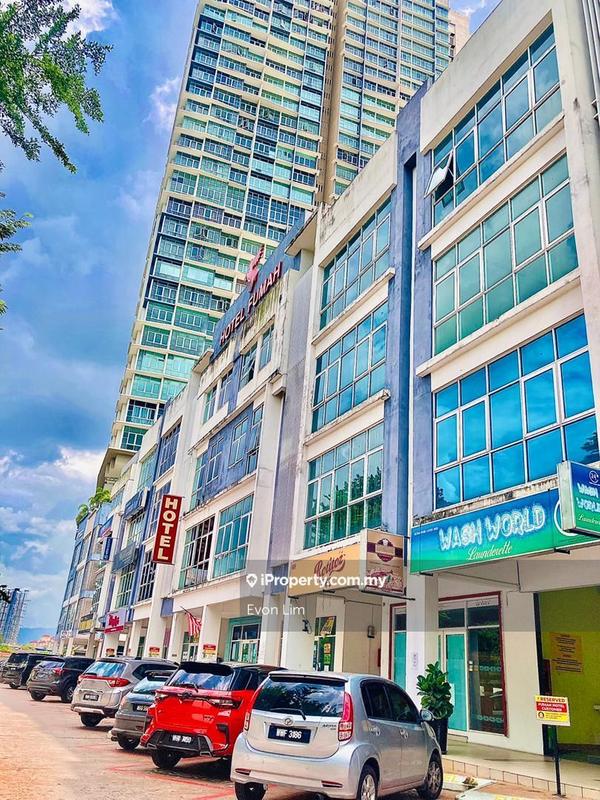 For Sale - Below Market Jalan Kuching Boulevard Business Park Shop