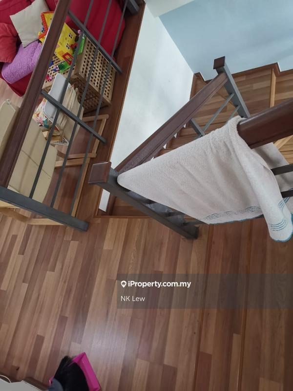 Kondominium untuk Dijual di Bayan Villa, Seri Kembangan oleh NK Lew - iProperty.com.my