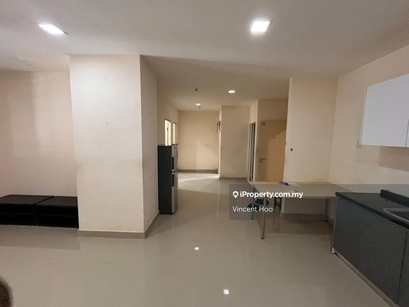 For Rent - Emerald Avenue